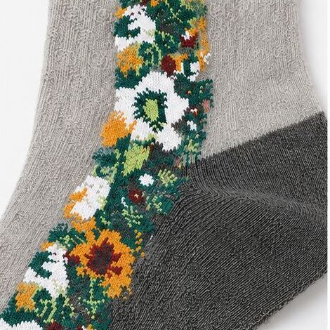 Close-up of the sunflower band on a Fashion Fusion sock